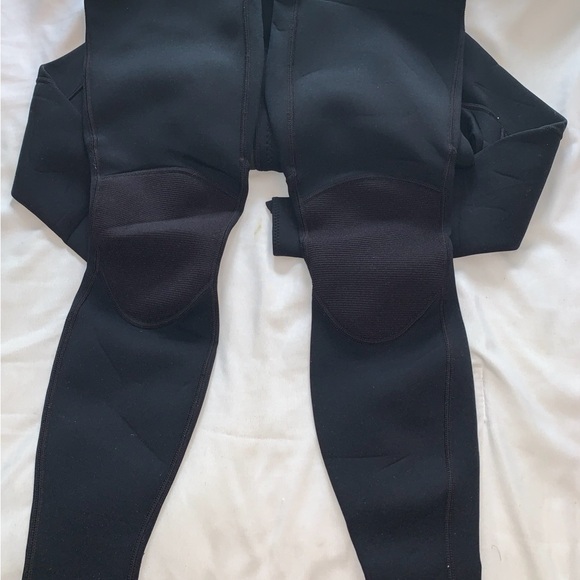 ONELL Reactor 2 Full Women's Black Wetsuit Size 6 US - Picture 4 of 9